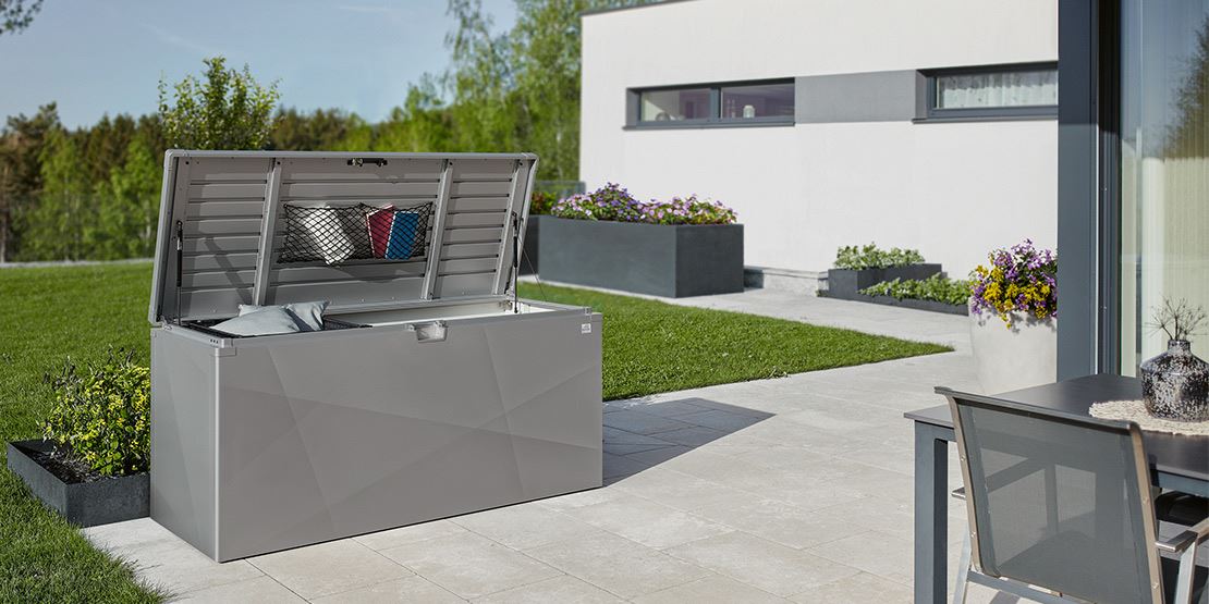 STYLE Box im Garten