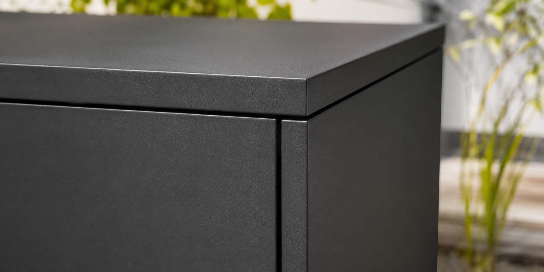 Kisenbox Stahl Nahaufnahme